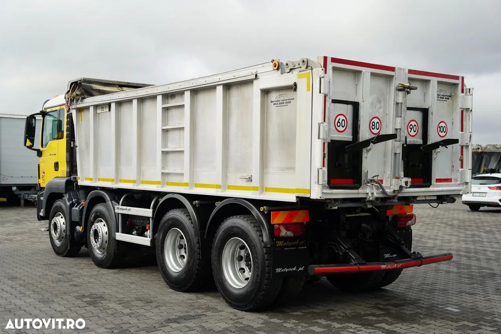 MAN TGS 32.400 / 8x4 / BASCULABILĂ PE SPATE - 6 M / PRELATĂ AUTOMATĂ / CUTIE DE VITEZE MANUALĂ / - 13