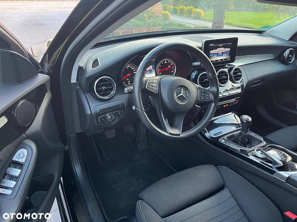 Mercedes-Benz Klasa C 200 - 21