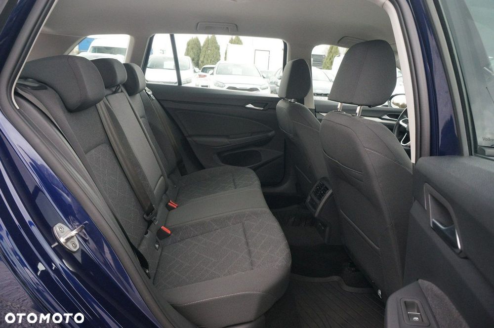 Volkswagen Golf Variant 2.0 TDI Life - 32