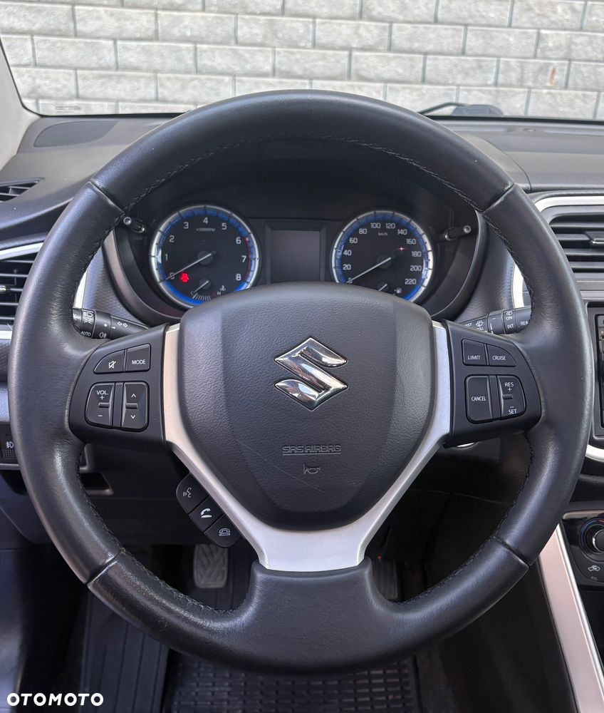Suzuki SX4 S-Cross 1.6 Comfort - 12