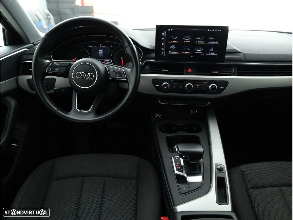 Audi A4 Avant 35 TDI Advanced S tronic - 19