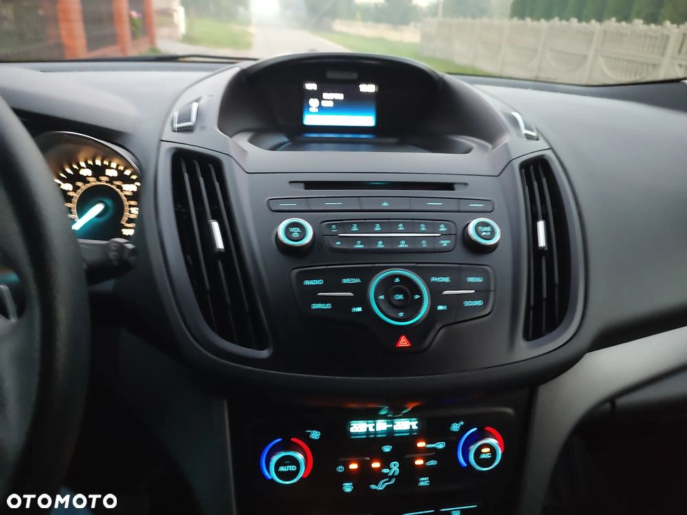 Ford Escape 1.5 EcoBoost AWD SE - 16