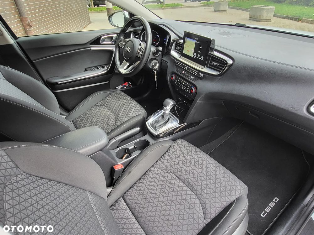 Kia Ceed 1.4 T-GDI DCT OPF Platinum Edition - 8