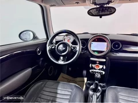 MINI 3 Portas Cooper D - 26