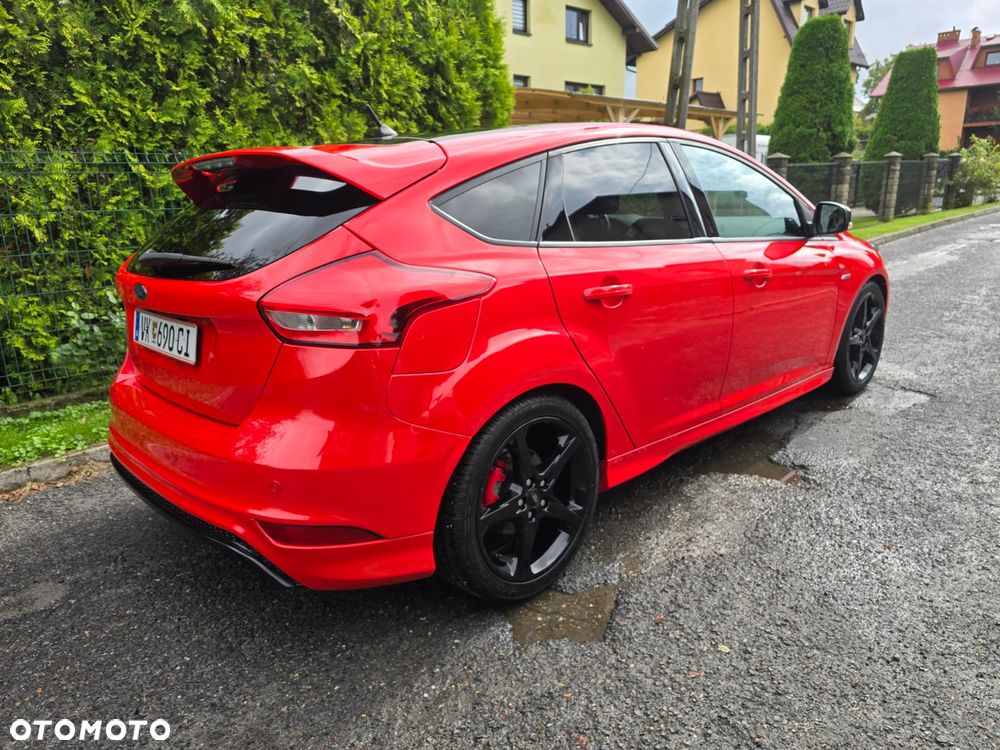 Ford Focus 1.0 EcoBoost STart-Stopp-System ST-LINE X - 14