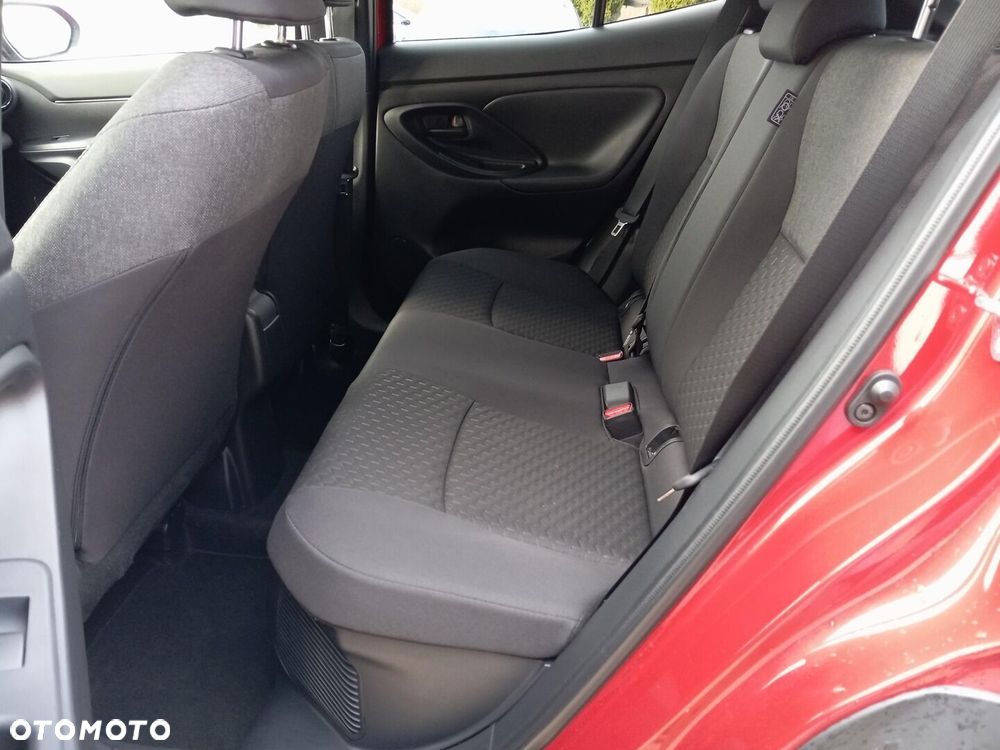 Toyota Yaris Cross Hybrid 1.5 Style - 23