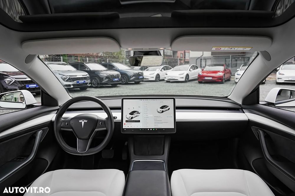 Tesla Model 3 Standard Reichweite Plus Hinterradantrieb - 18