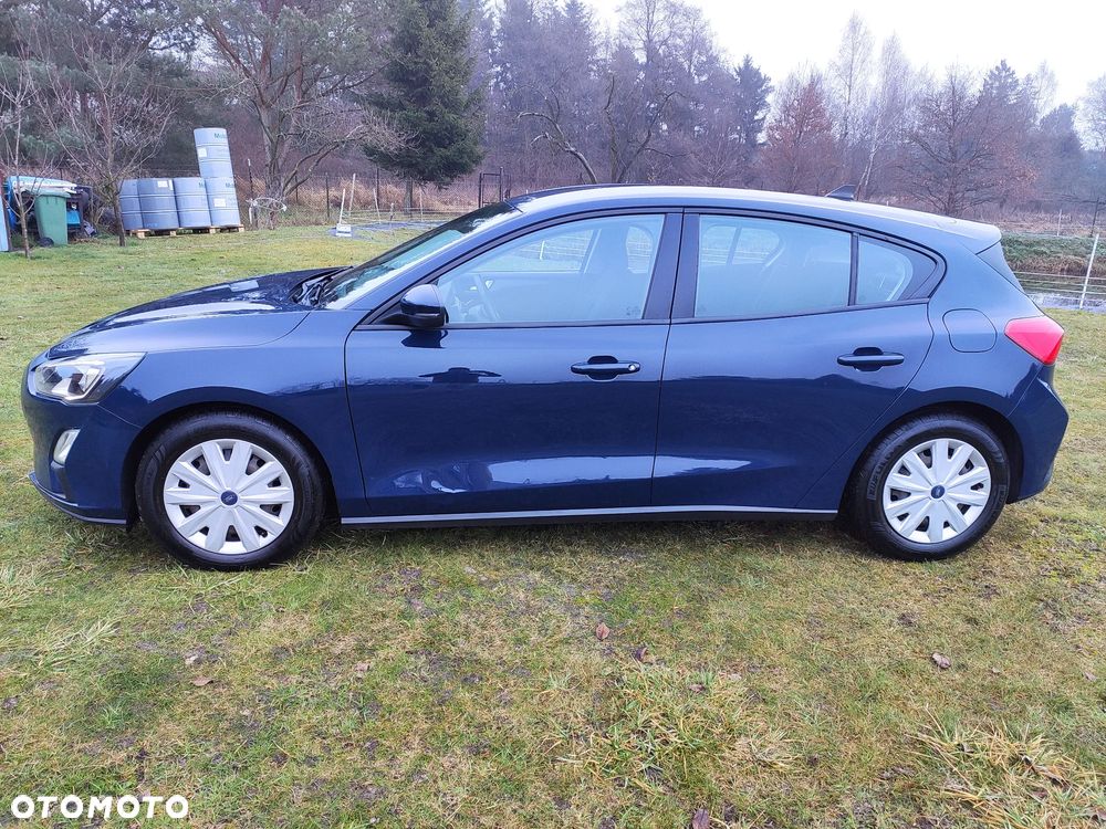 Ford Focus 1.0 EcoBoost Trend Edition - 4
