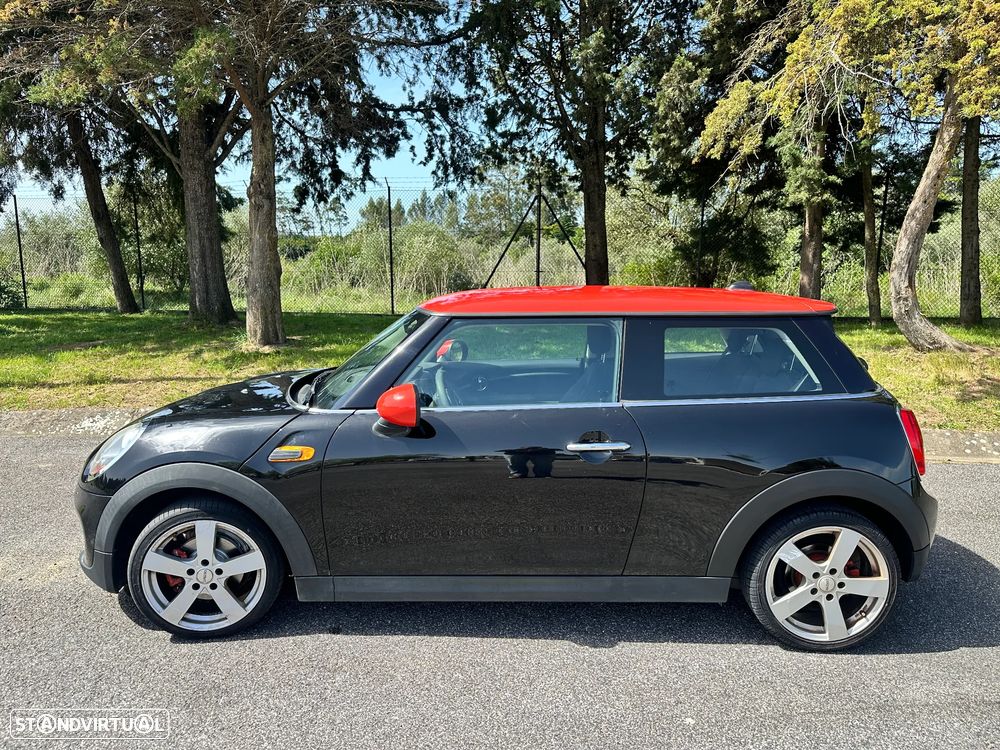 MINI 3 Portas One D - 8