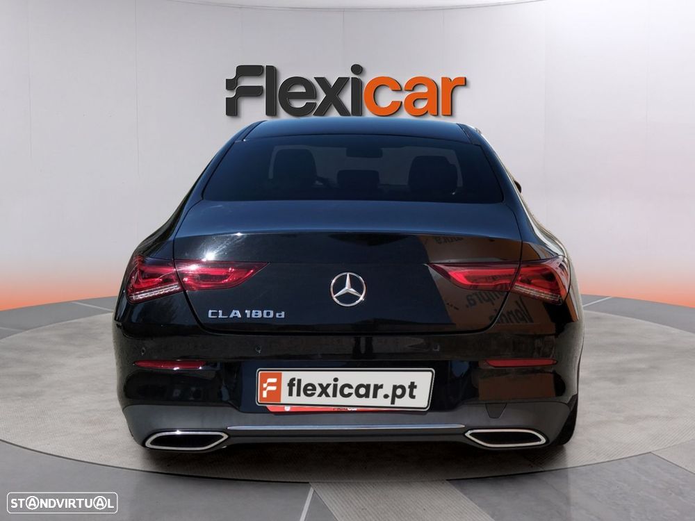Mercedes-Benz CLA 180 - 6