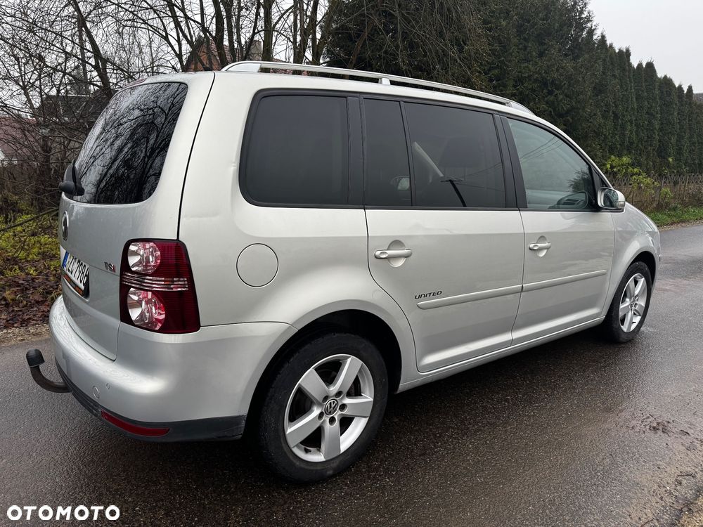 Volkswagen Touran 1.4 TSI United - 15