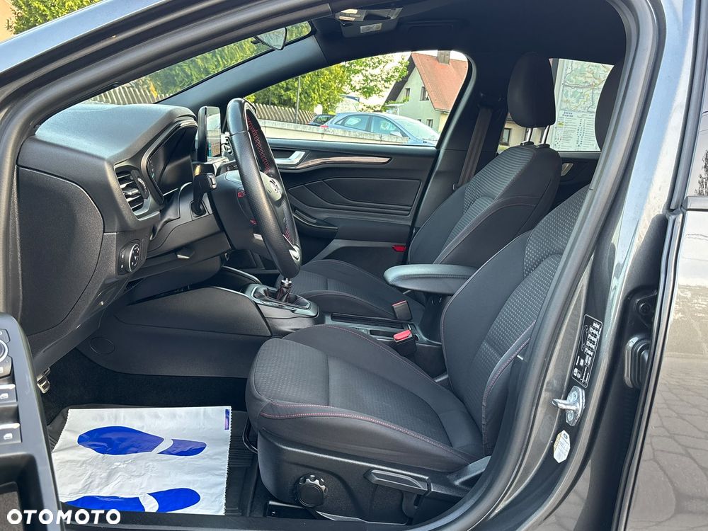 Ford Focus 1.5 EcoBlue Start-Stopp-System ST-LINE - 9