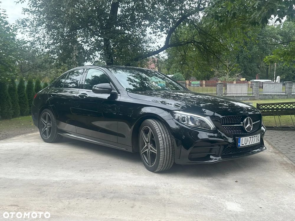 Mercedes-Benz Klasa C 300 4MATIC 9G-TRONIC - 18