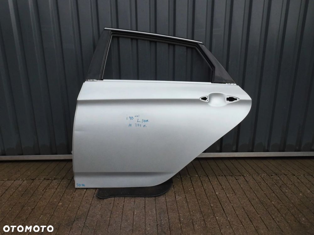 DRZWI HYUNDAI I40 LIFT KOMBI LEWE TYLNE SREBRNY T8T ORYGINAŁ - 1
