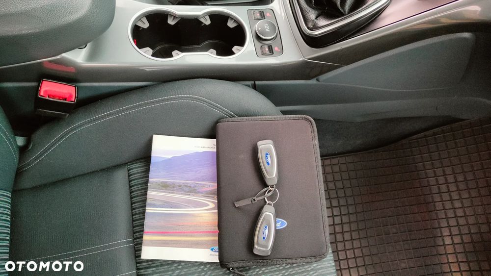 Ford Grand C-MAX 2.0 TDCi Titanium - 35