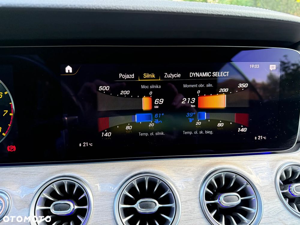 Mercedes-Benz Klasa E AMG 53 4-Matic+ 9G-TRONIC - 31