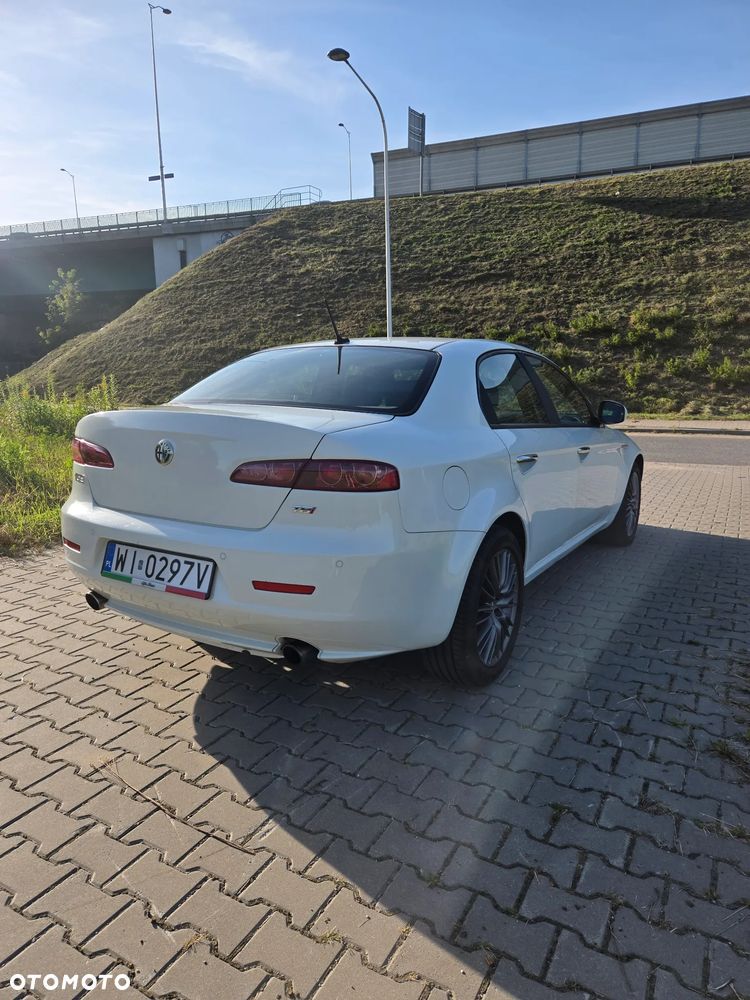Alfa Romeo 159 - 5