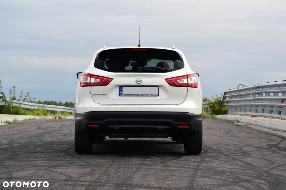 Nissan Qashqai 1.2 DIG-T N-Connecta - 8