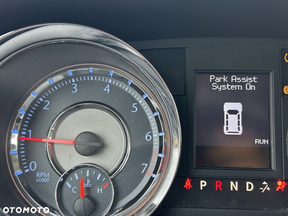 Chrysler Town & Country 3.6 Touring - 12