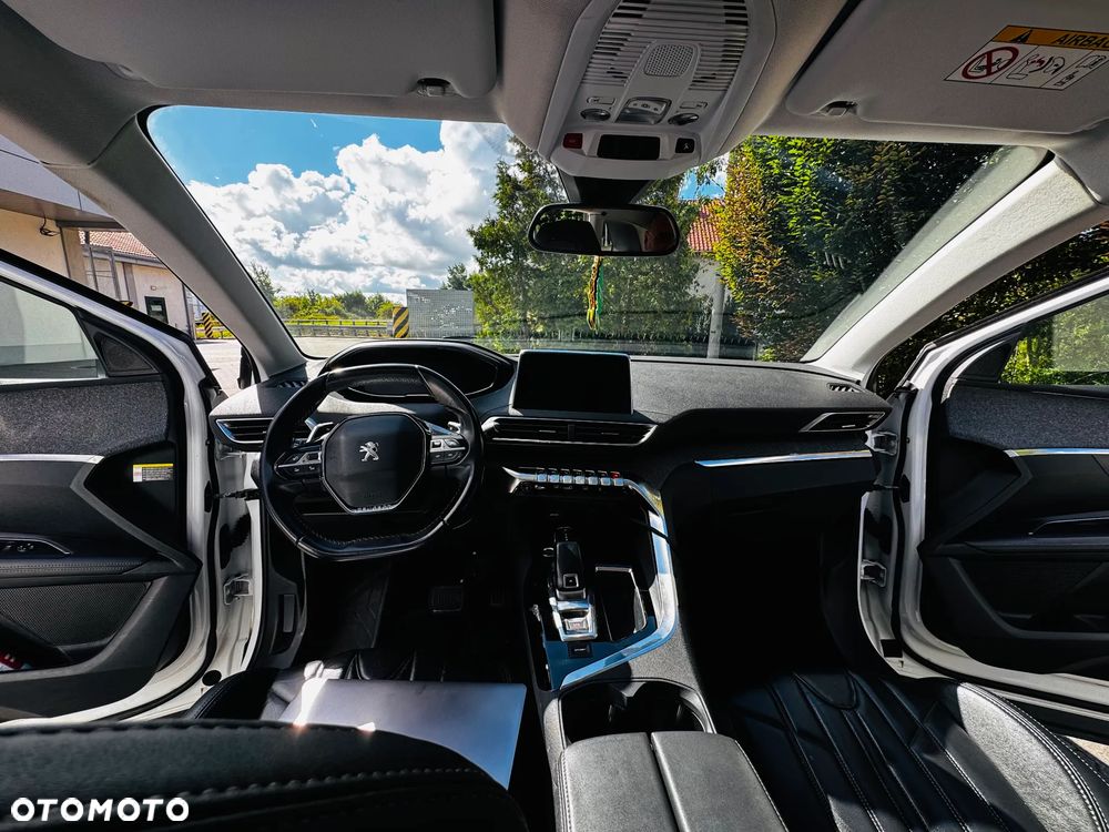 Peugeot 3008 1.5 BlueHDi Allure S&S EAT8 - 13