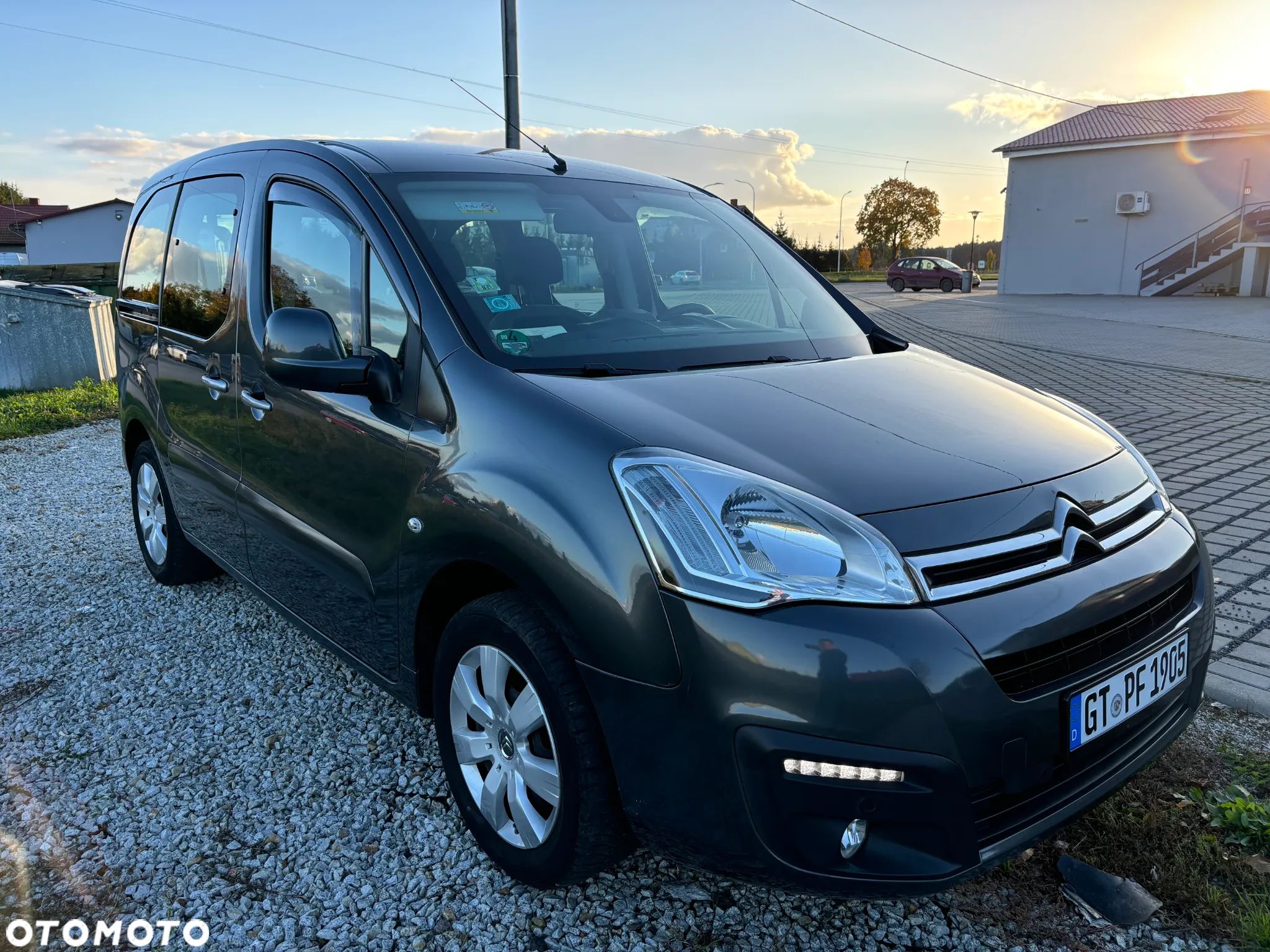 Citroën Berlingo Multispace BlueHDi 100 FEEL - 1