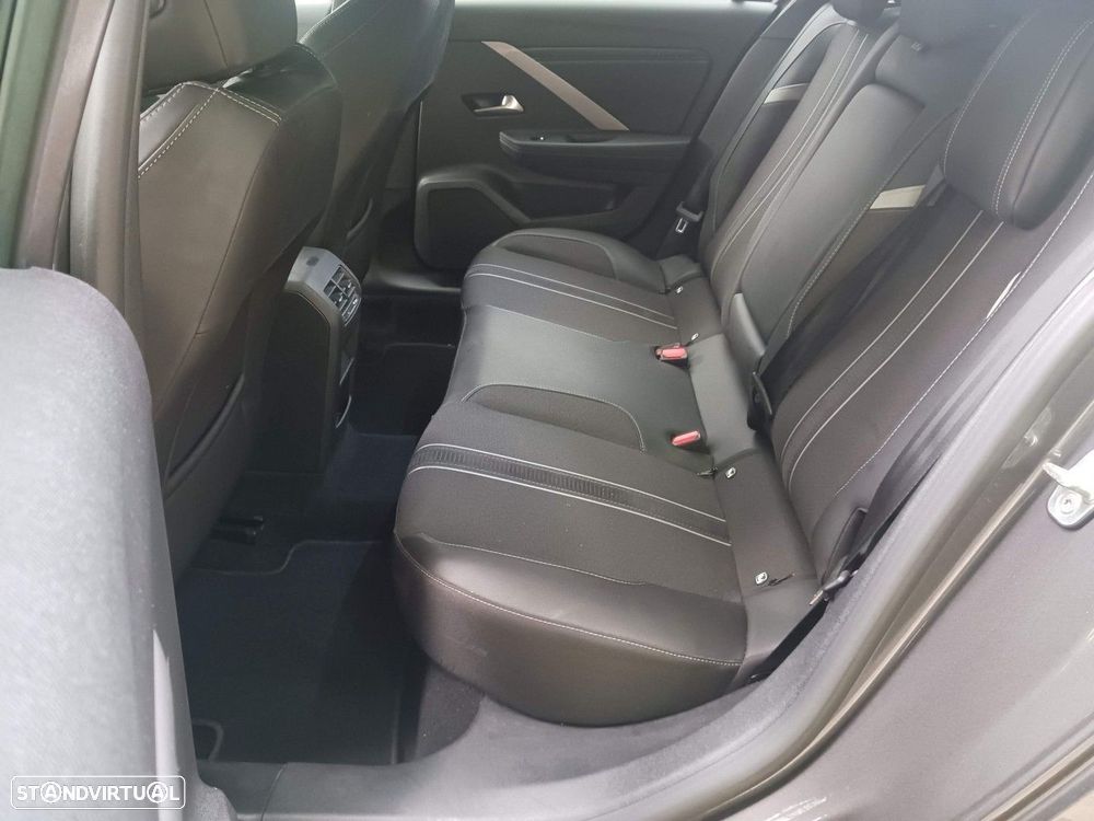 Opel Astra Sports Tourer 1.2 T Hybrid GS eDCT - 35