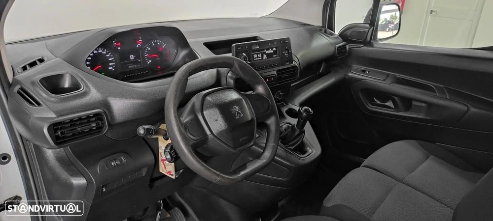 Peugeot Partner 3 Lugares - 18