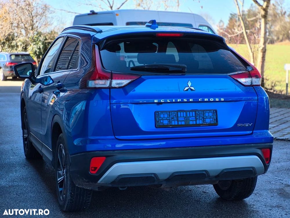 Mitsubishi Eclipse-Cross 4WD Plus - 4