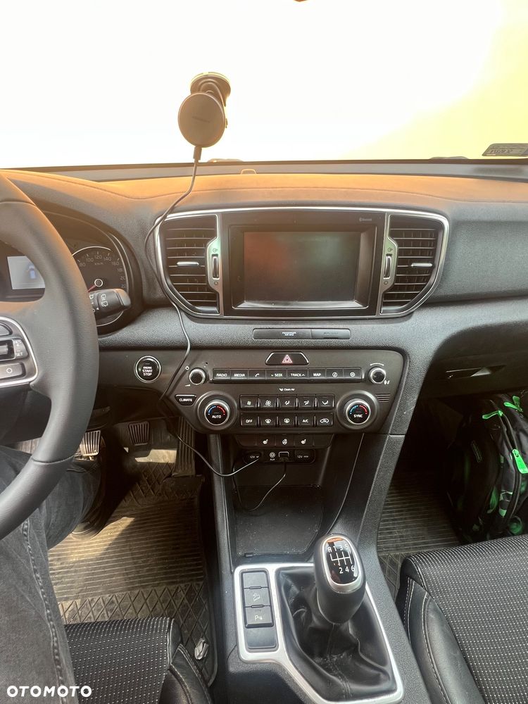 Kia Sportage 1.6 GDI Business Line 2WD - 18