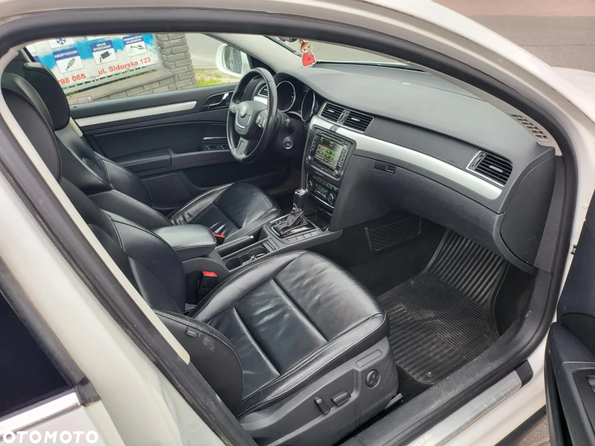 Skoda Superb 2.0 TDI Platinum Outdoor DSG - 10