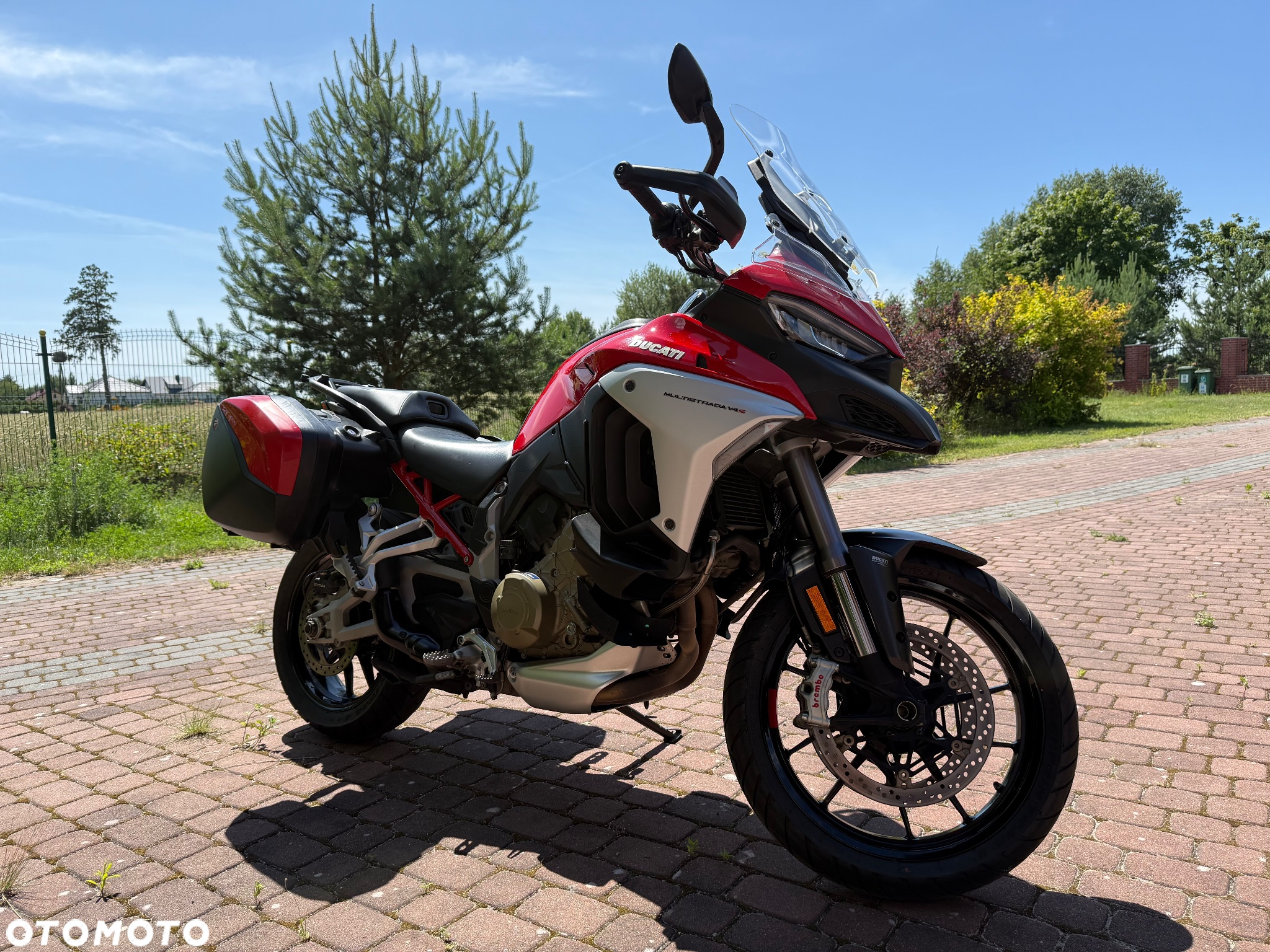 Ducati Multistrada - 10