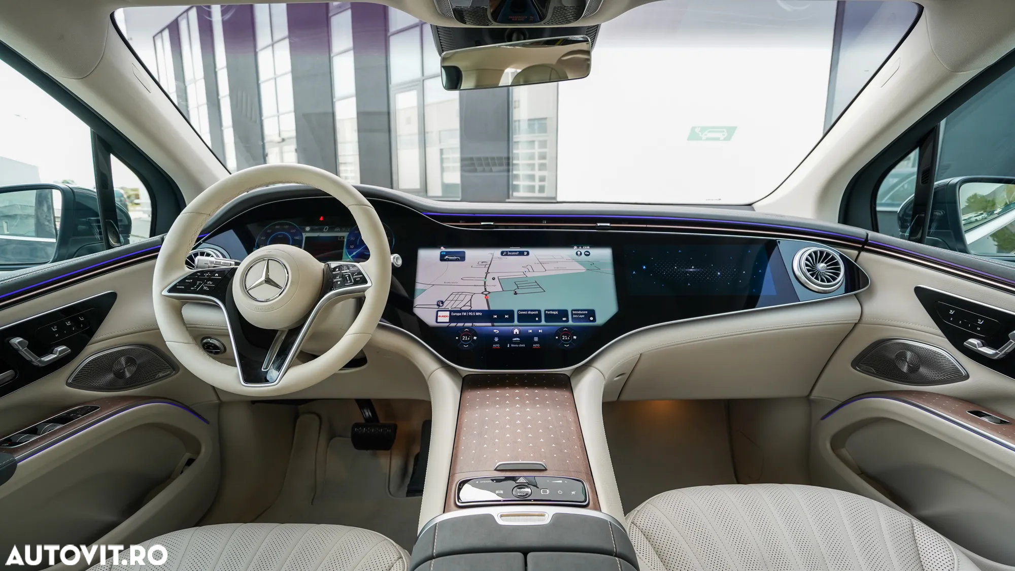 Mercedes-Benz EQS - 9