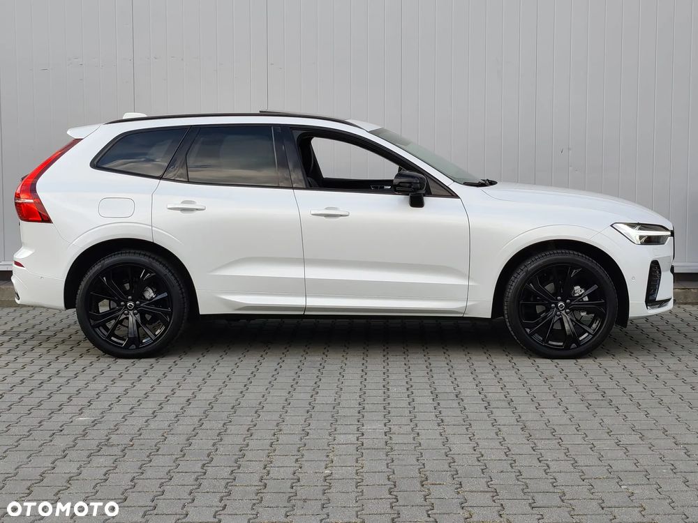 Volvo XC 60 B5 B AWD Ultimate Black Edition - 8