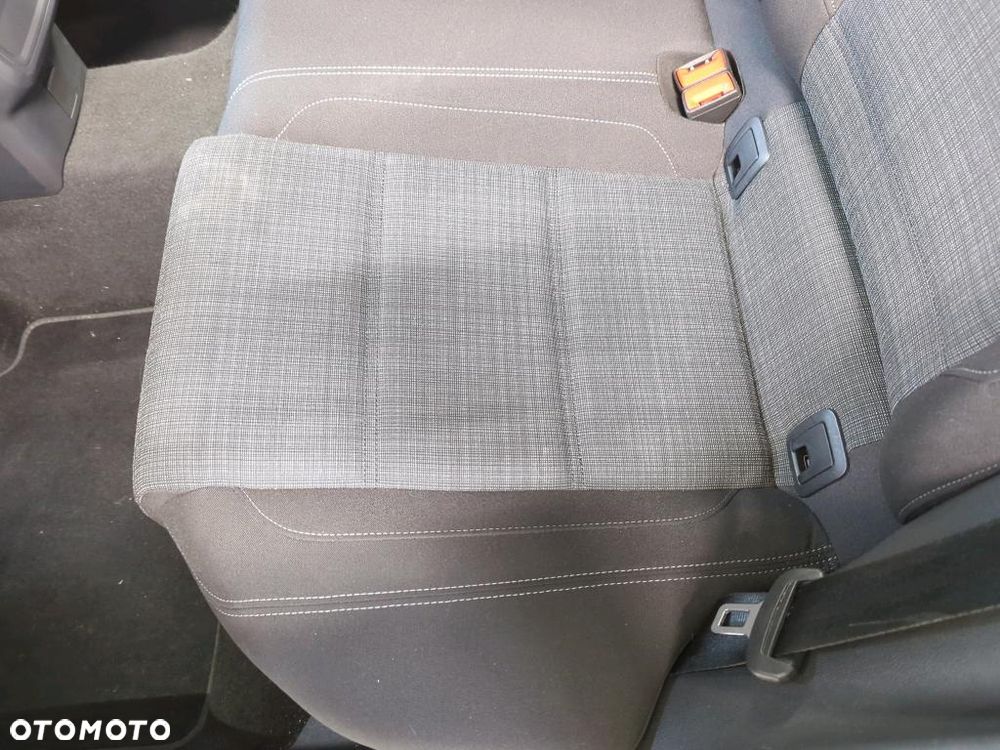 Volkswagen Passat 1.5 TSI EVO Business DSG - 18