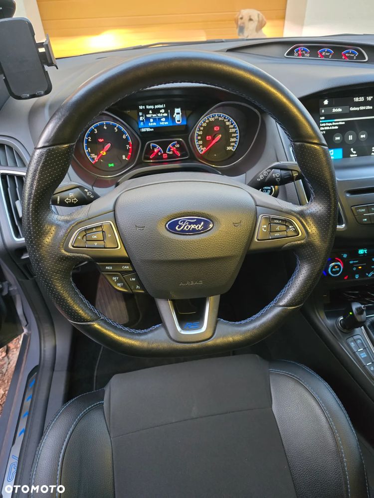 Ford Focus 2.3 EcoBoost RS - 24