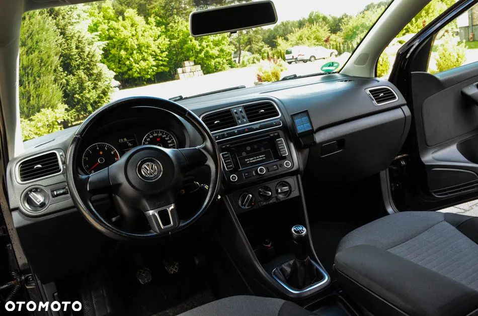 Volkswagen Polo 1.2 Comfortline - 34