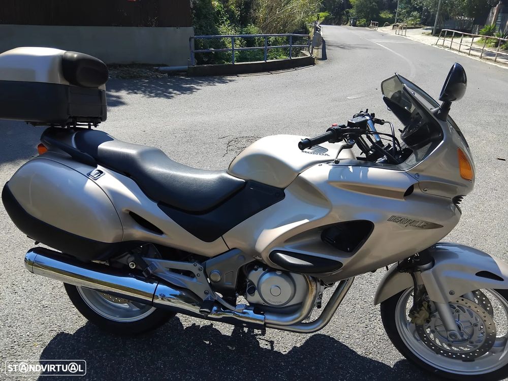 Honda Deauville NT - 3