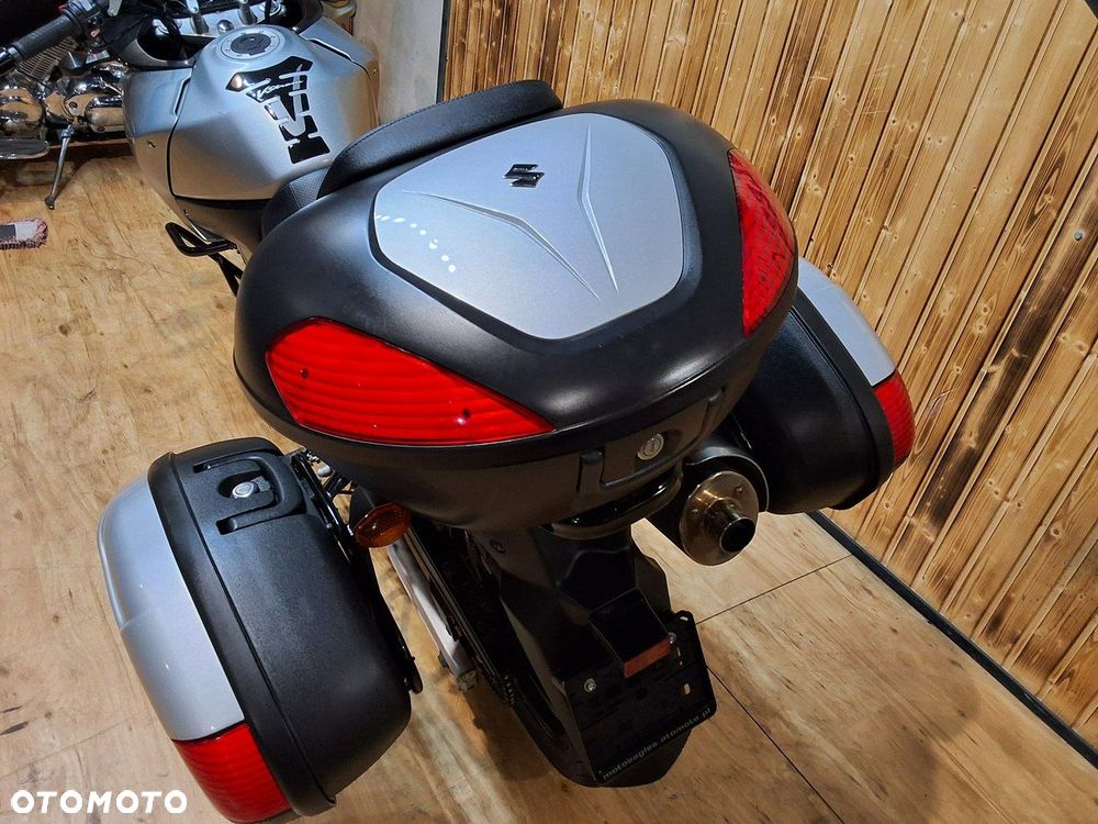 Suzuki DL - 7