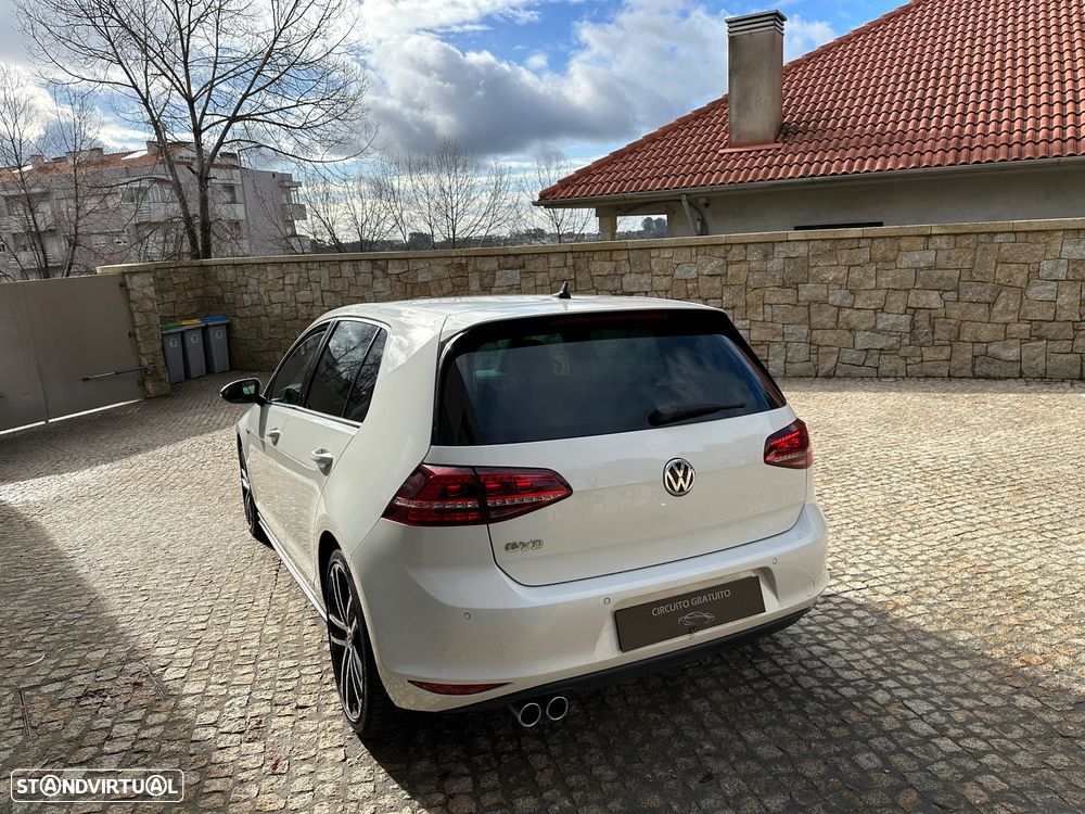 VW Golf 2.0 TDi GTD DSG - 7