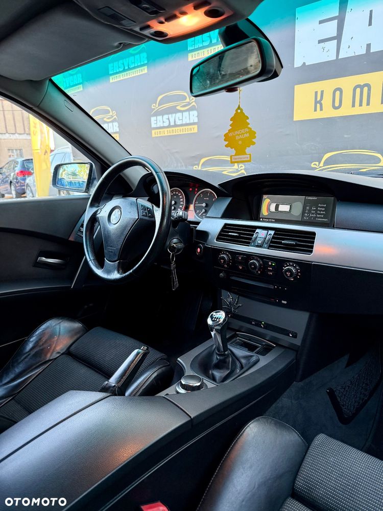 BMW Seria 5 520d - 7