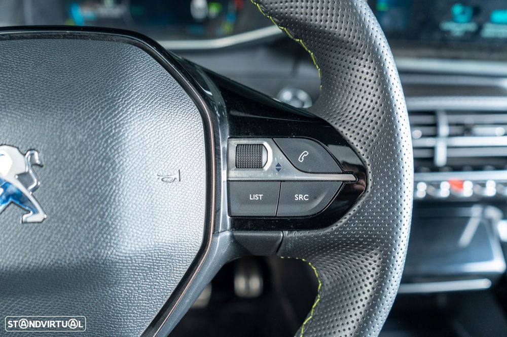 Peugeot e-2008 50 kWh GT Pack - 22