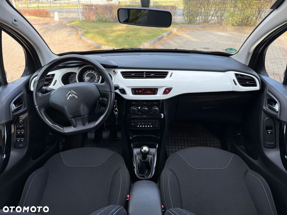 Citroën C3 Pure Tech (VTi) 82 Exclusive - 14