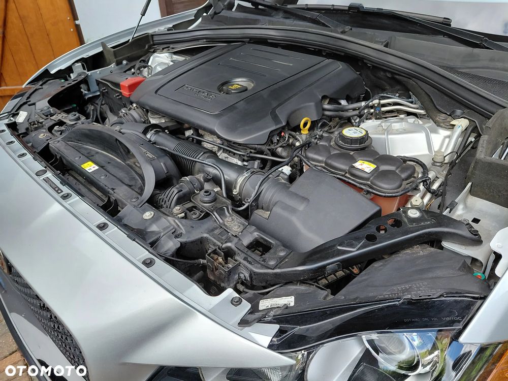 Jaguar F-Pace 20d AWD Prestige - 9