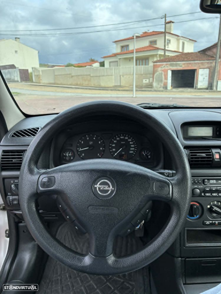 Opel Astra 1.4 Club - 6