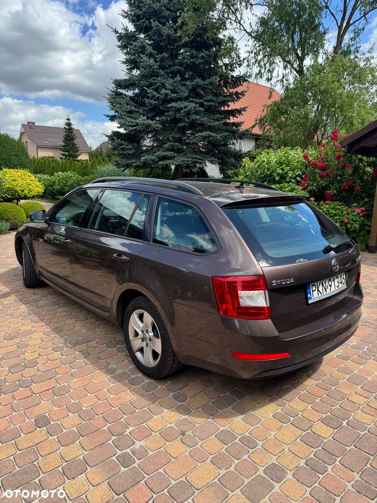 Skoda Octavia 2.0 TDI Edition - 8