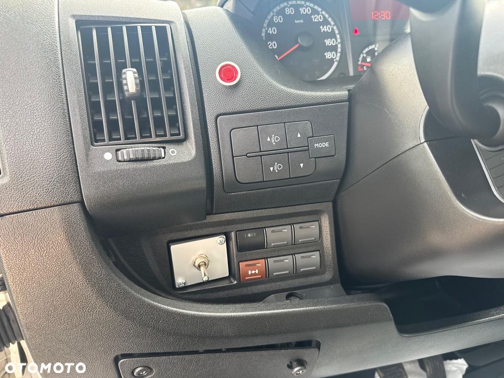 Peugeot Boxer - 12