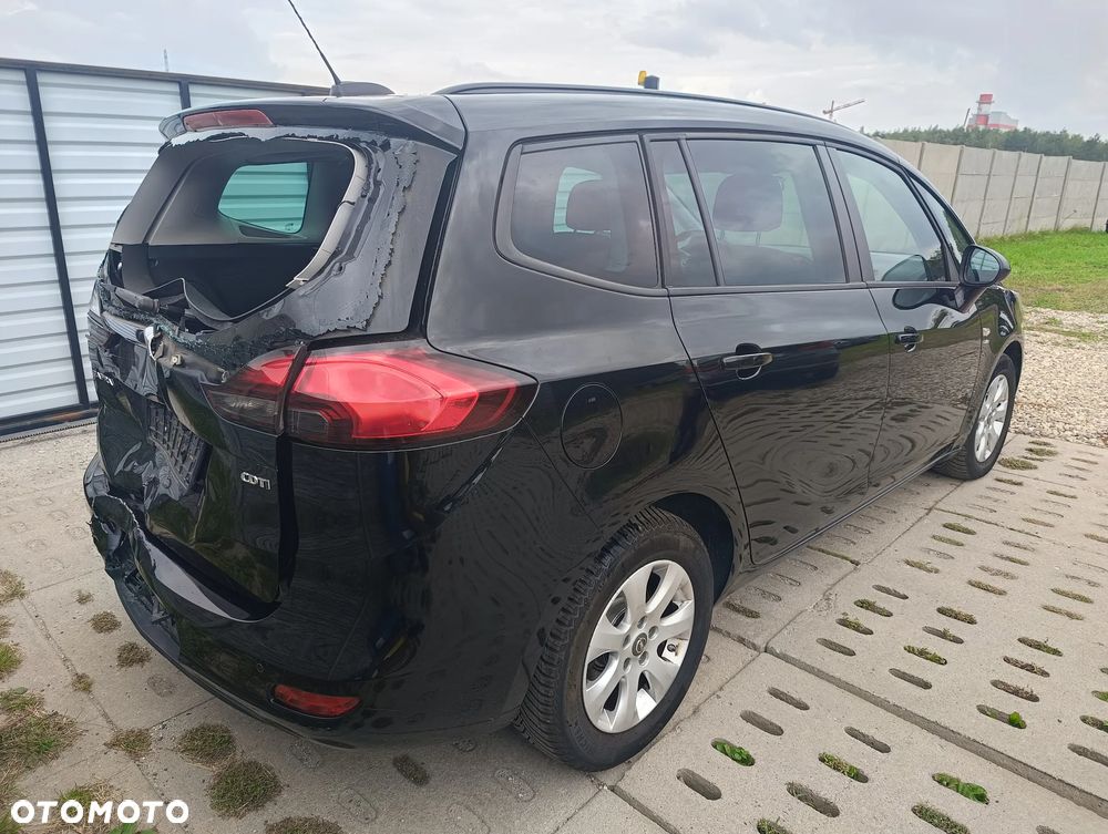Opel Zafira - 8
