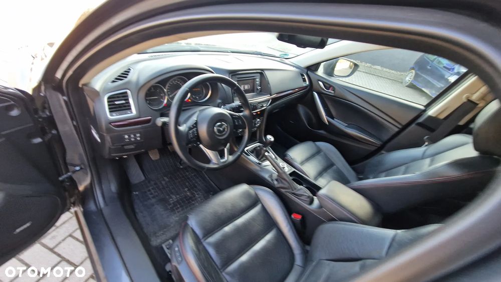 Mazda 6 SKYACTIV-D 175 i-ELOOP Sports-Line - 27