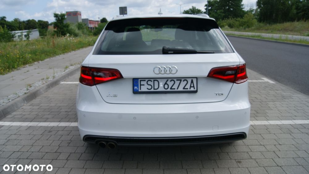 Audi A3 Sportback - 4