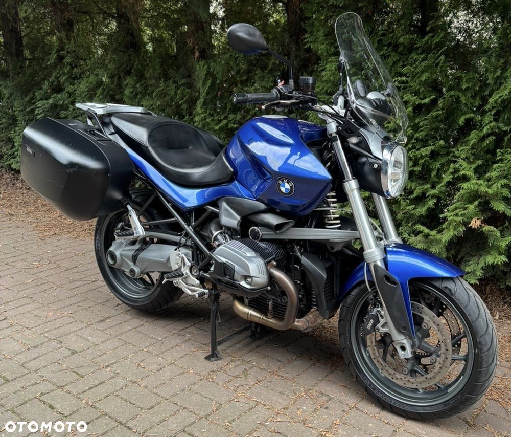 BMW R - 1